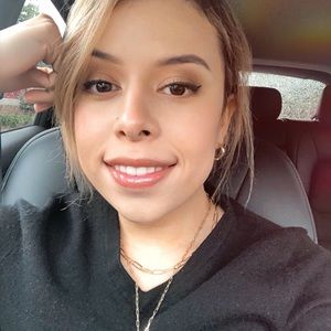 Meet your Posher, Keyla